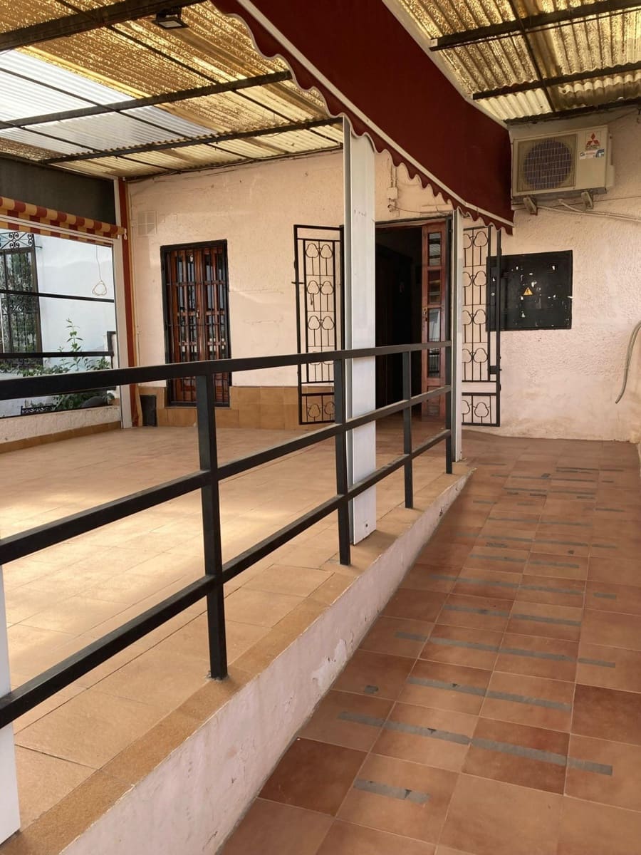 Empresa para arrendar em Alquife - 250 € (Ref: 9674278)