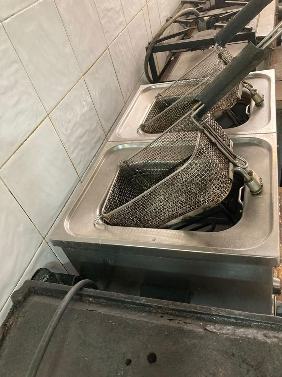 Empresa para arrendar em Alquife - 250 € (Ref: 9674278)