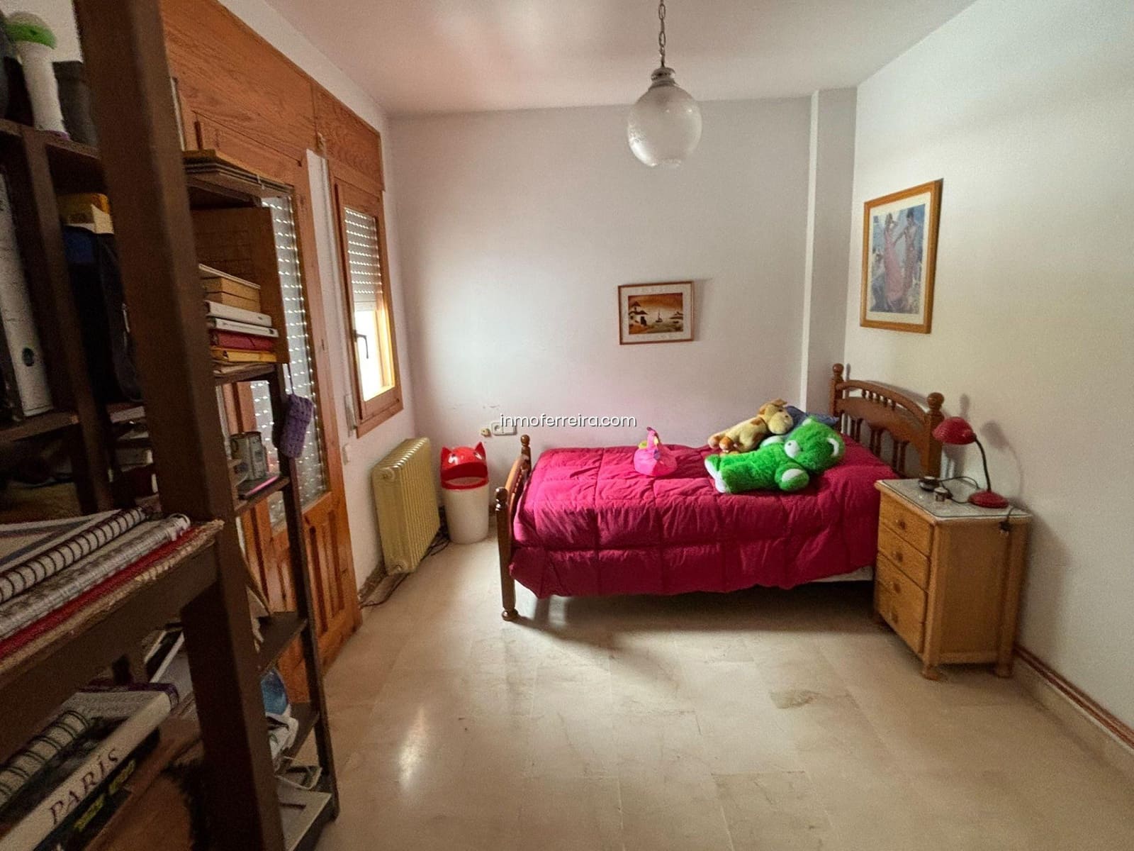 7 bedroom Villa for sale in Siles with pool garage - € 290,000 (Ref: 9695391)