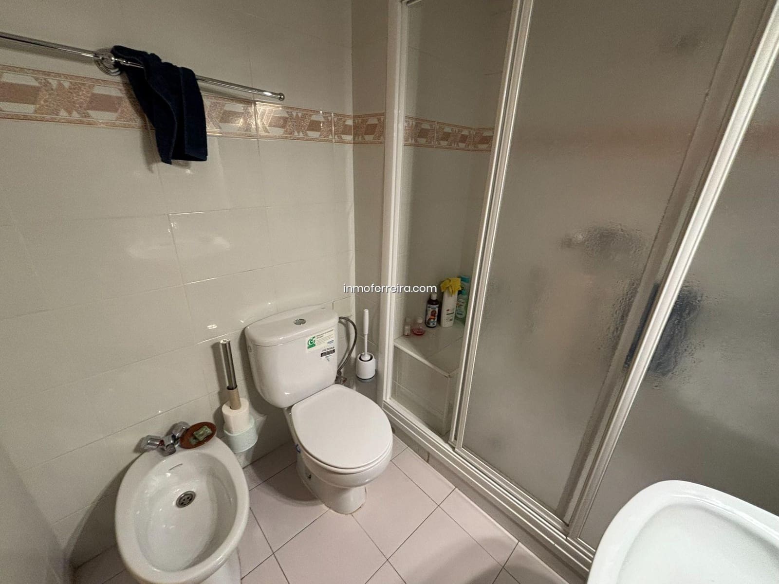 7 bedroom Villa for sale in Siles with pool garage - € 290,000 (Ref: 9695391)