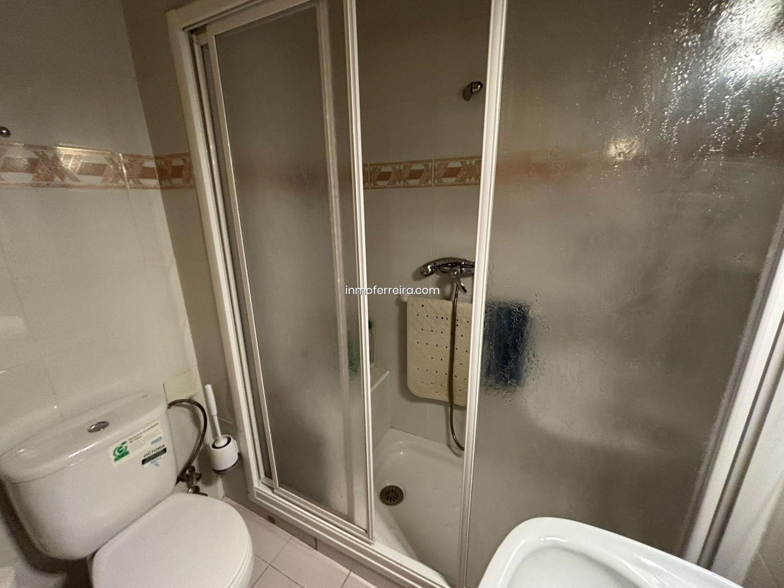 7 bedroom Villa for sale in Siles with pool garage - € 290,000 (Ref: 9695391)