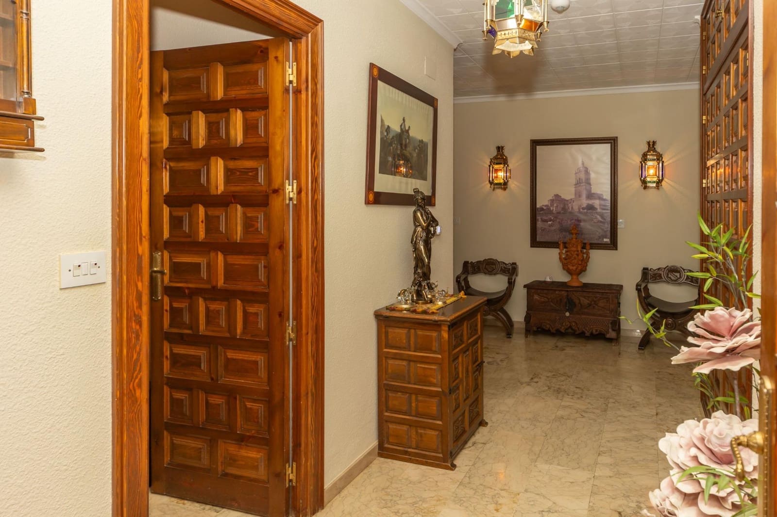 4 soveværelse Villa til salg i Guadix med garage - € 375.000 (Ref: 9712002)