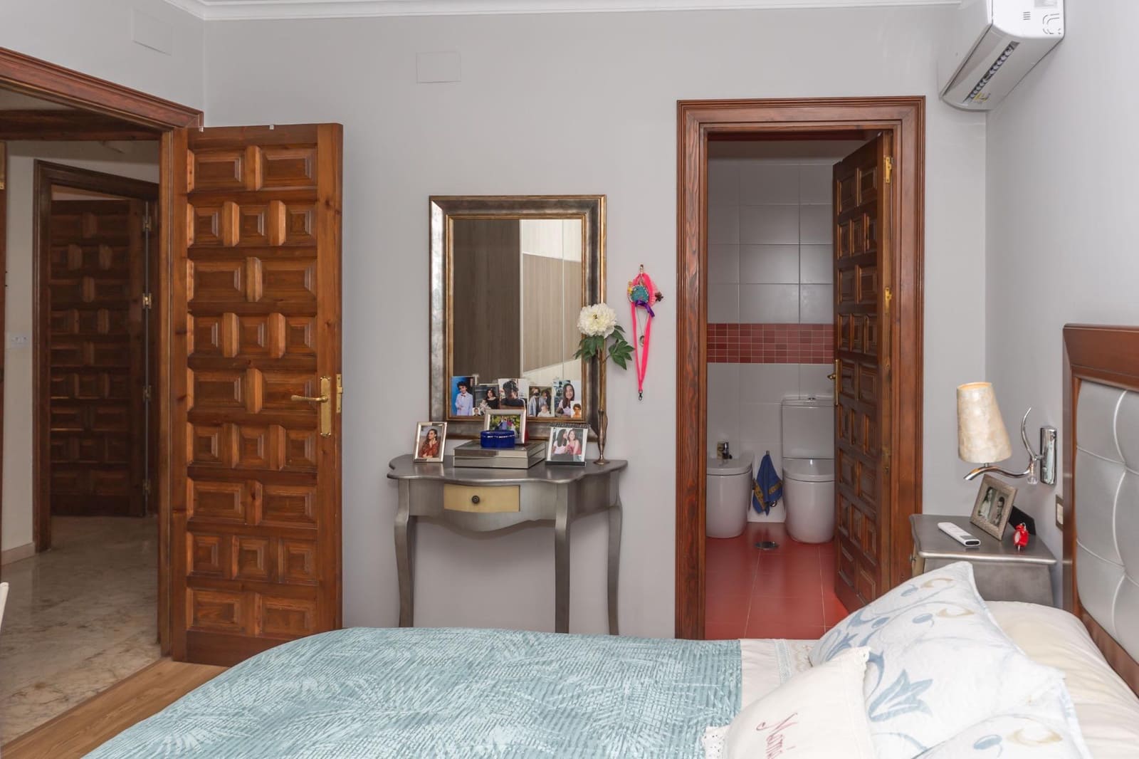 4 soveværelse Villa til salg i Guadix med garage - € 375.000 (Ref: 9712002)