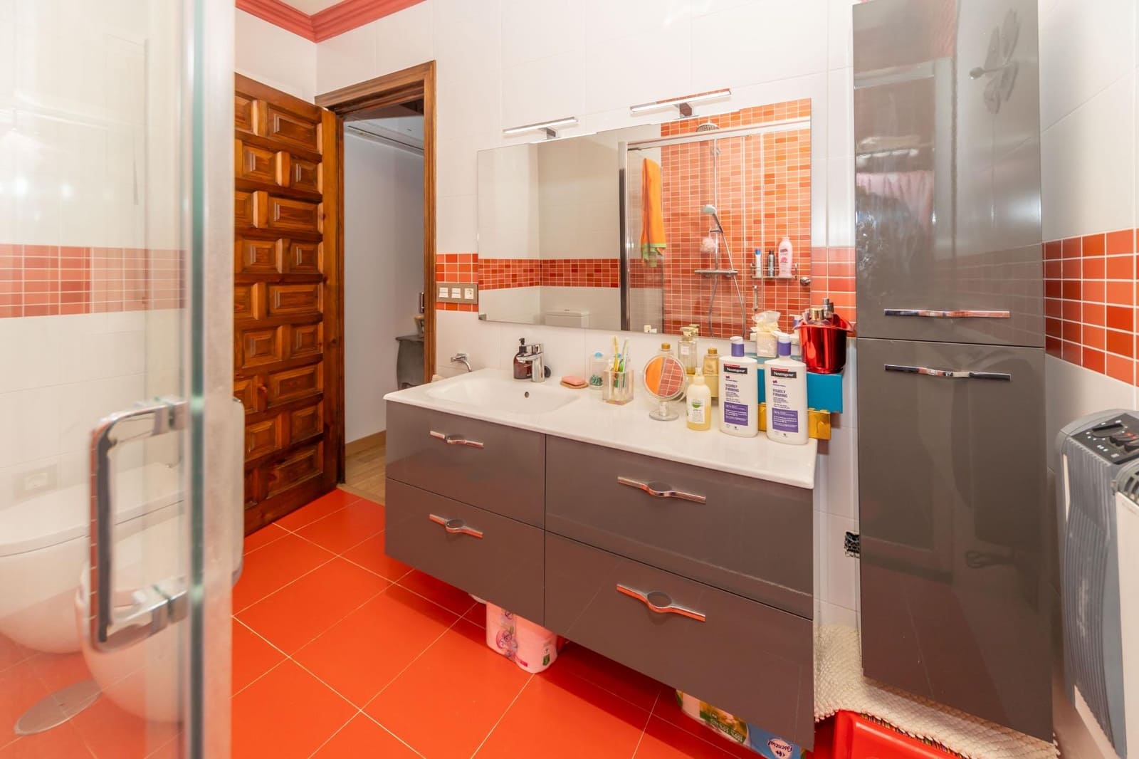 4 soveværelse Villa til salg i Guadix med garage - € 375.000 (Ref: 9712002)