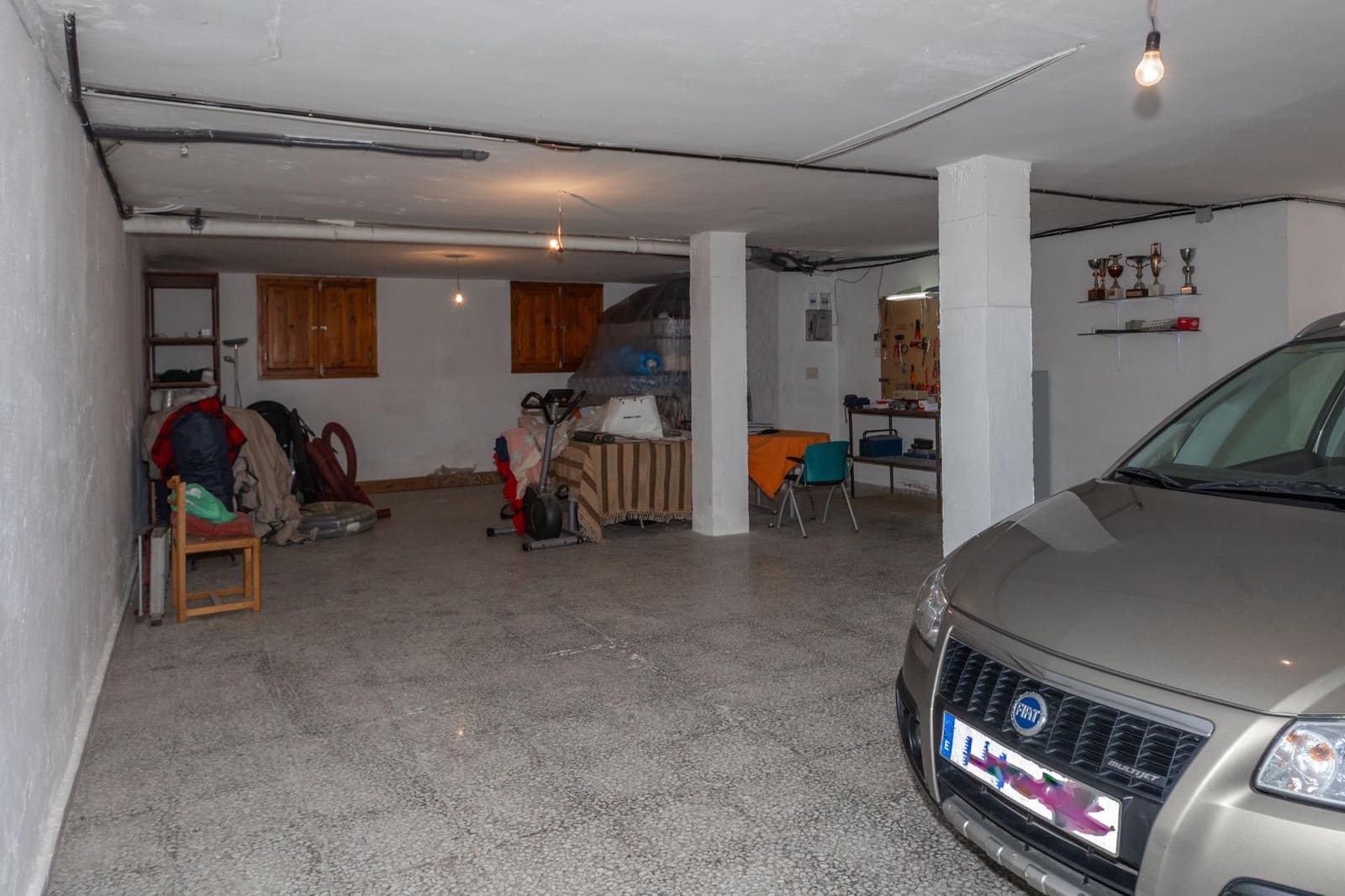 4 soveværelse Villa til salg i Guadix med garage - € 375.000 (Ref: 9712002)