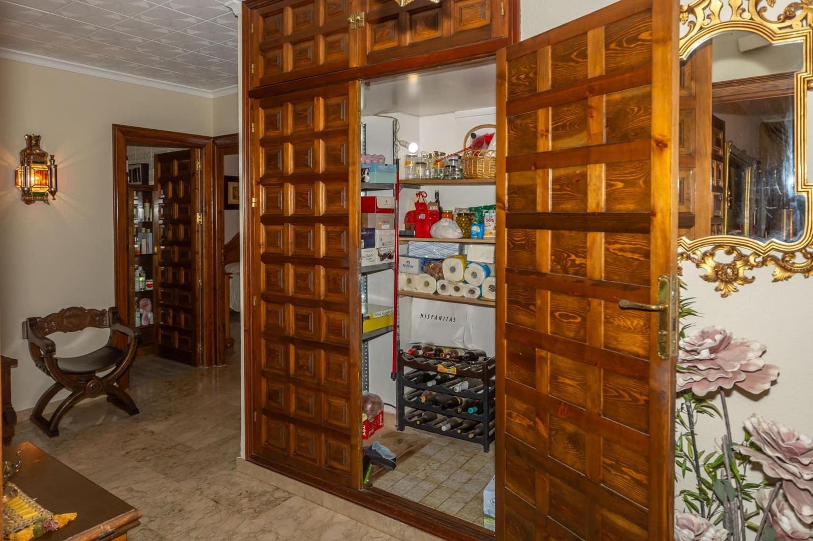 4 soveværelse Villa til salg i Guadix med garage - € 375.000 (Ref: 9712002)