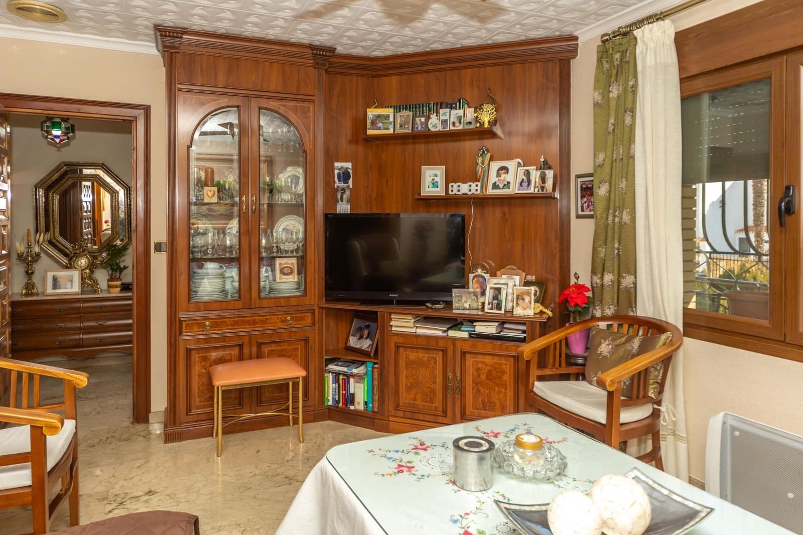 4 soveværelse Villa til salg i Guadix med garage - € 375.000 (Ref: 9712002)