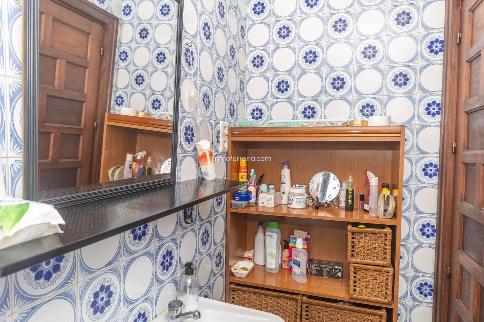 4 bedroom Villa for sale in Guadix with pool - € 325,000 (Ref: 9738596)