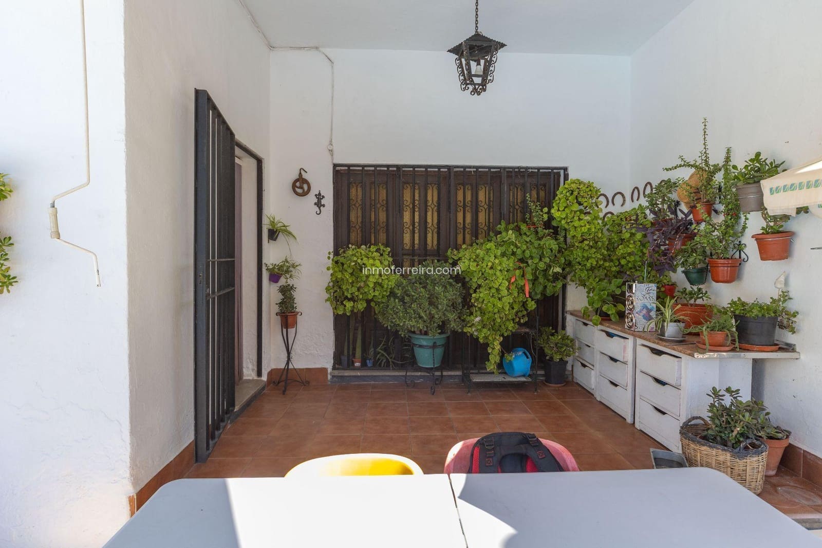 4 bedroom Villa for sale in Guadix with pool - € 325,000 (Ref: 9738596)