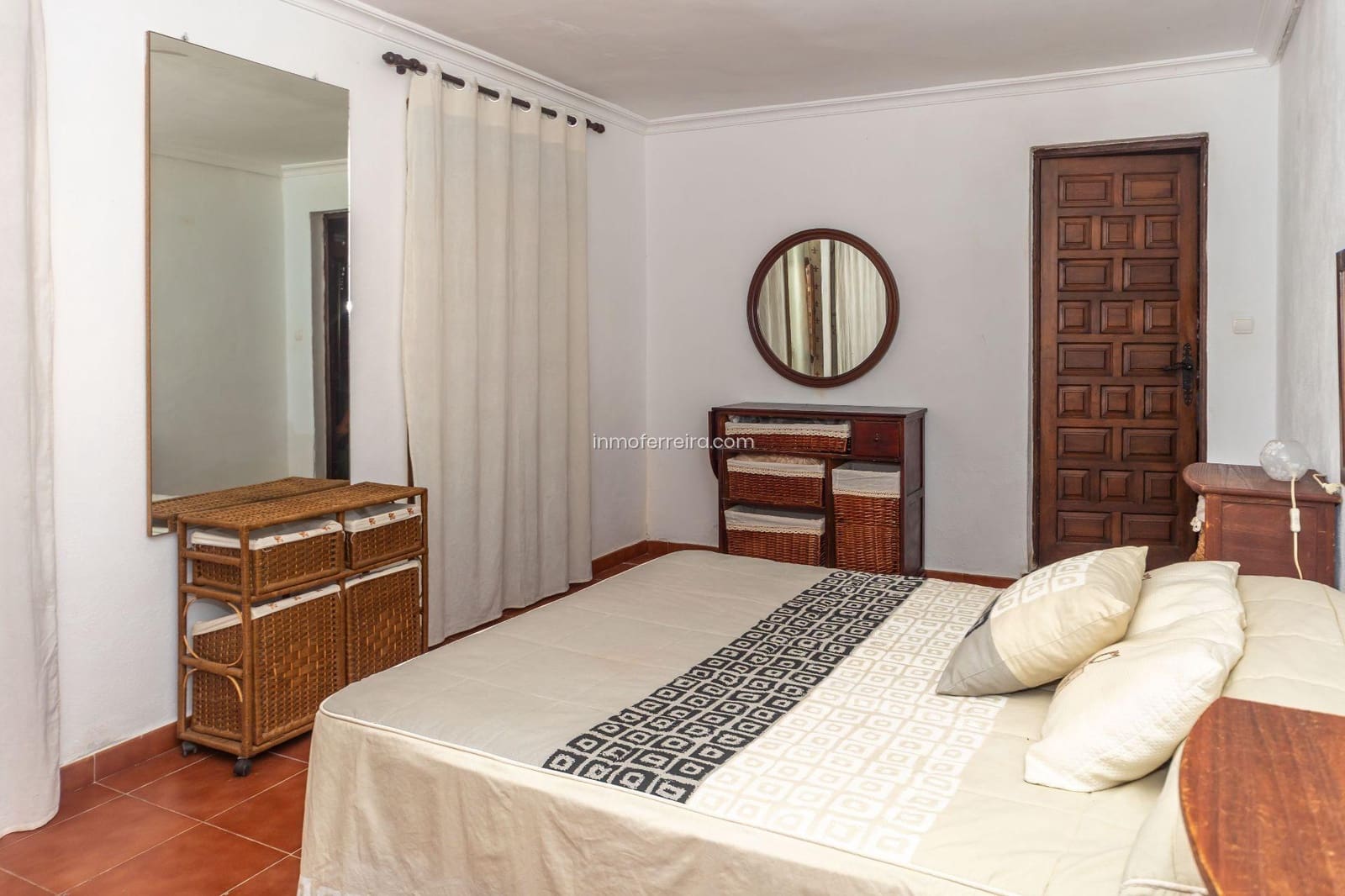 4 bedroom Villa for sale in Guadix with pool - € 325,000 (Ref: 9738596)