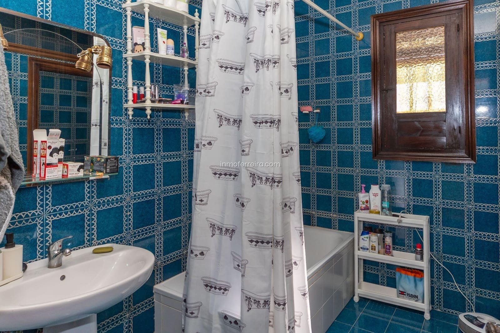 4 bedroom Villa for sale in Guadix with pool - € 325,000 (Ref: 9738596)