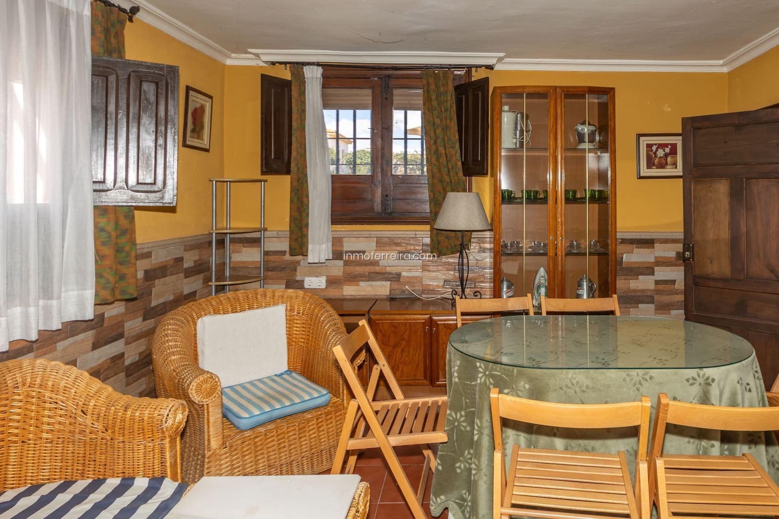 4 bedroom Villa for sale in Guadix with pool - € 325,000 (Ref: 9738596)