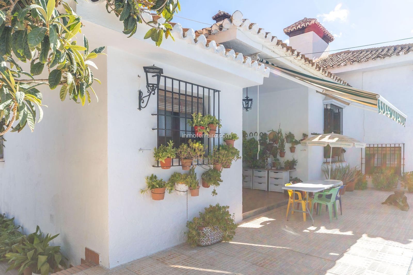 4 bedroom Villa for sale in Guadix with pool - € 325,000 (Ref: 9738596)