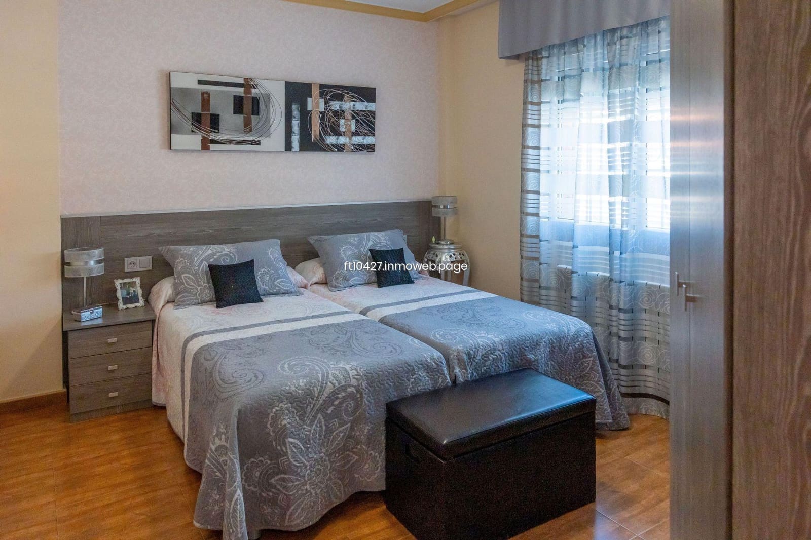 4 bedroom Villa for sale in Guadix - € 200,000 (Ref: 9770702)