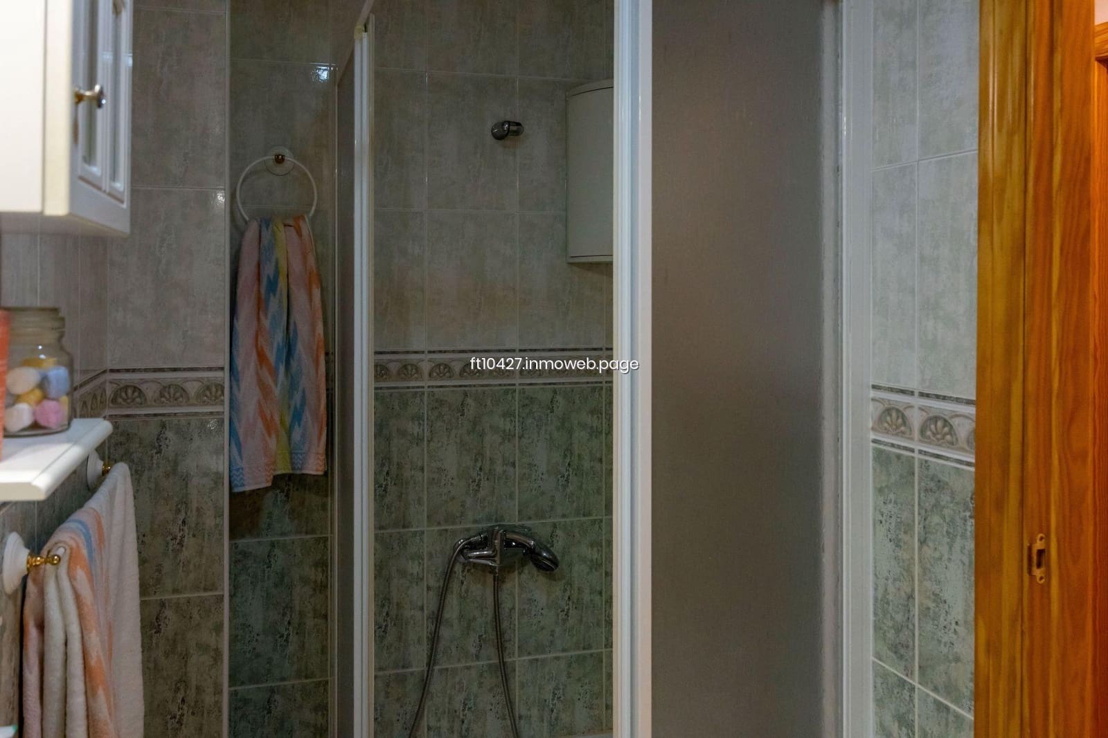 4 bedroom Villa for sale in Guadix - € 200,000 (Ref: 9770702)