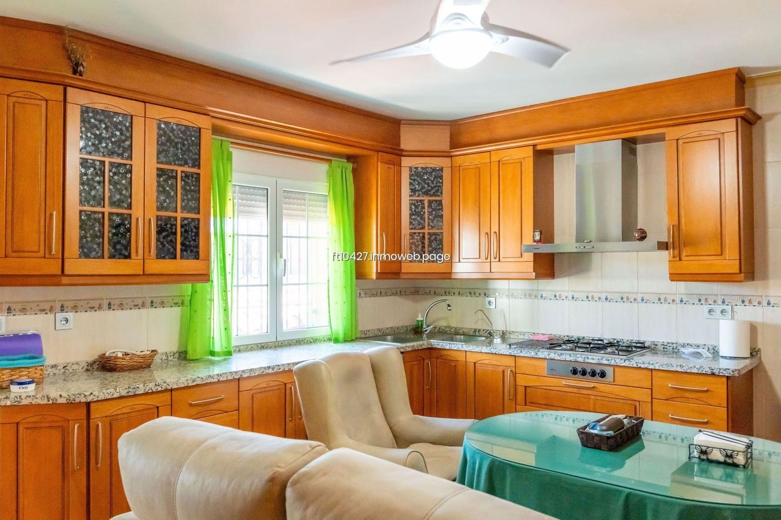 4 bedroom Villa for sale in Guadix - € 200,000 (Ref: 9770702)