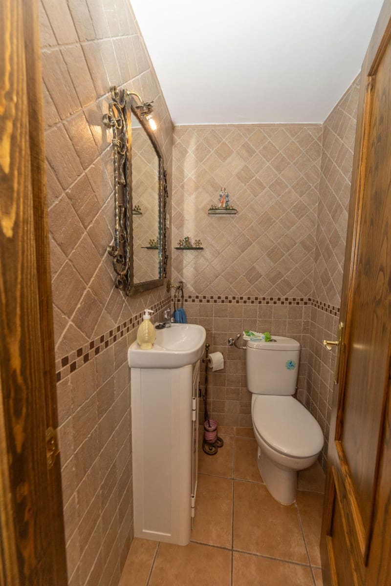 4 camera da letto Casa in vendita in Aldeire - 85.000 € (Rif: 9778173)