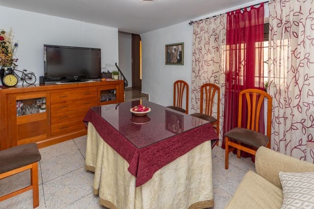 4 camera da letto Casa in vendita in Aldeire - 85.000 € (Rif: 9778173)