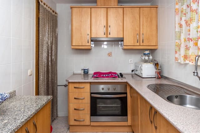 4 camera da letto Casa in vendita in Aldeire - 85.000 € (Rif: 9778173)