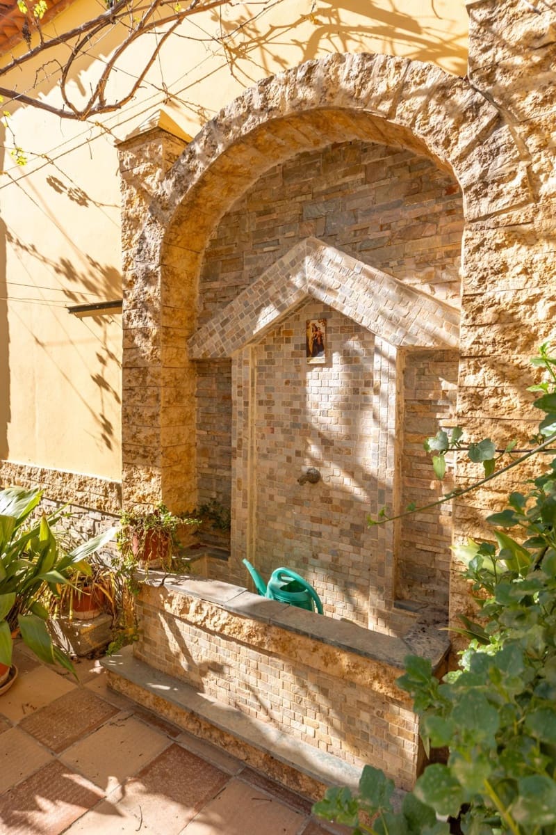 7 makuuhuone Omakotitalo myytävänä paikassa Benalua de Guadix mukana 
autotalli - 80 000 € (Ref: 9780597)