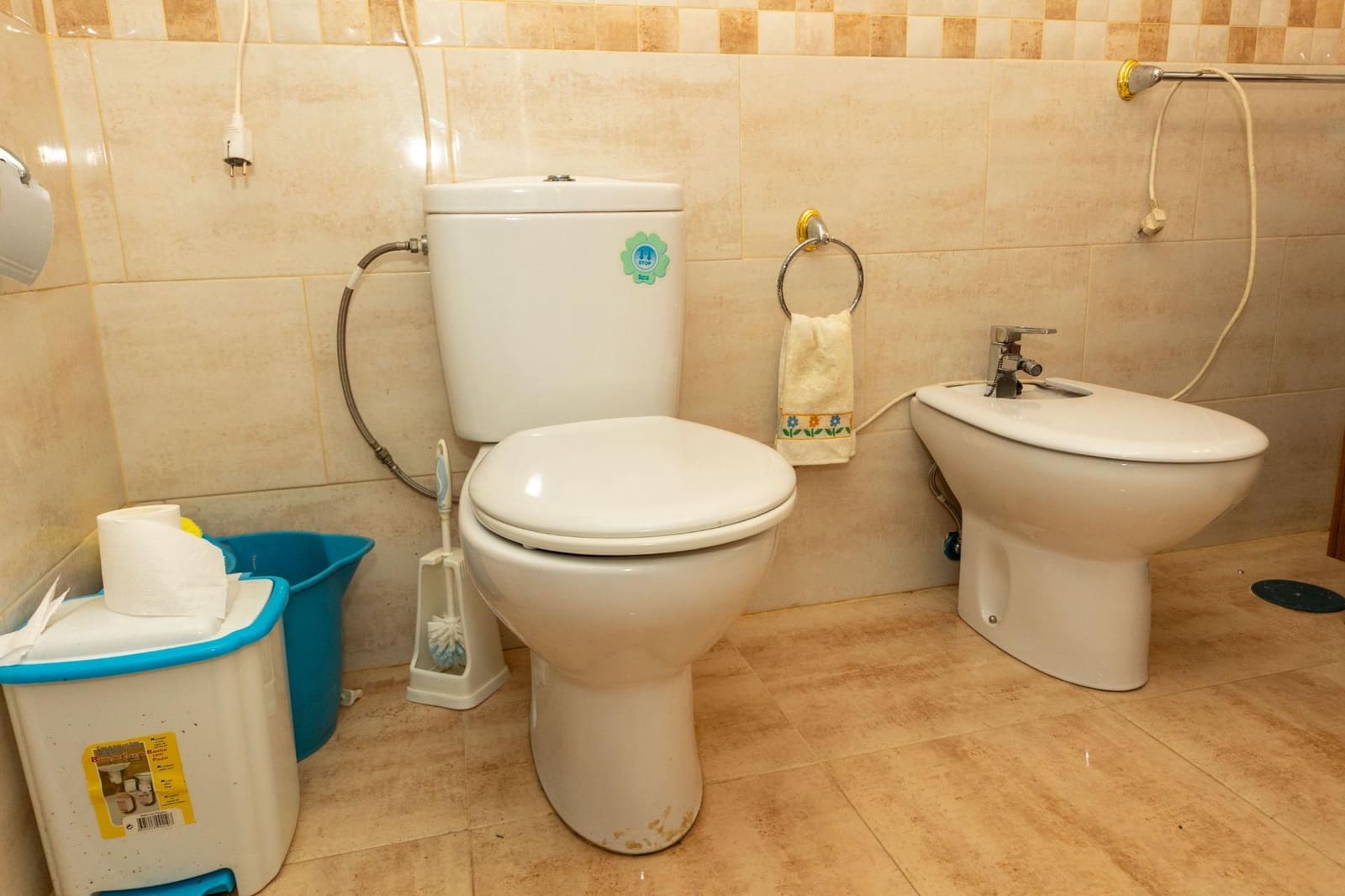 7 makuuhuone Omakotitalo myytävänä paikassa Benalua de Guadix mukana 
autotalli - 80 000 € (Ref: 9780597)