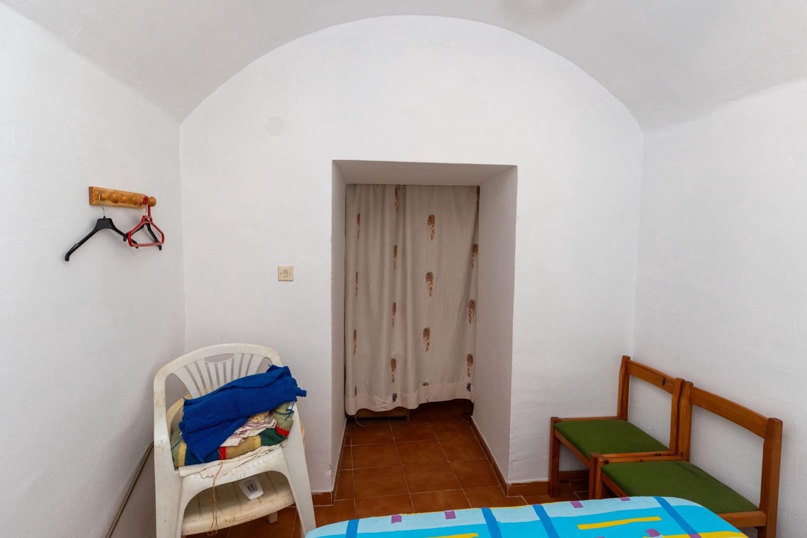 7 makuuhuone Omakotitalo myytävänä paikassa Benalua de Guadix mukana 
autotalli - 80 000 € (Ref: 9780597)