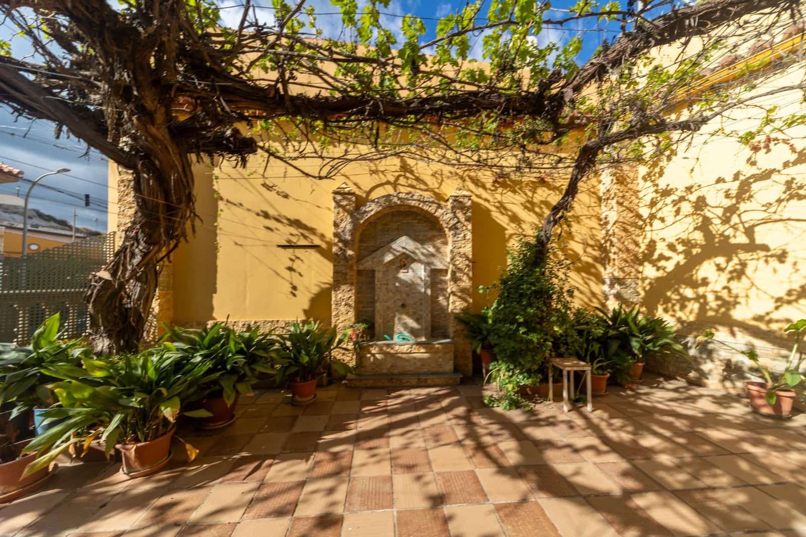 7 makuuhuone Omakotitalo myytävänä paikassa Benalua de Guadix mukana 
autotalli - 80 000 € (Ref: 9780597)