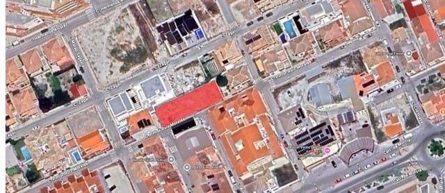 Działka budowlana na sprzedaż w Baza - 150 000 € (Ref: 9794664)