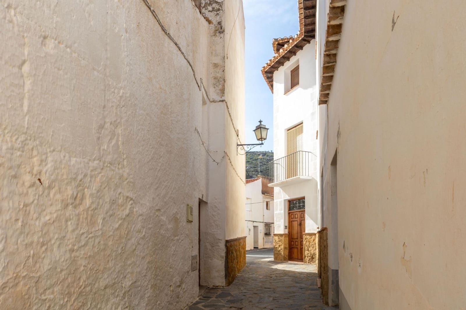 5 bedroom Townhouse for sale in Gor - € 160,000 (Ref: 9797149)