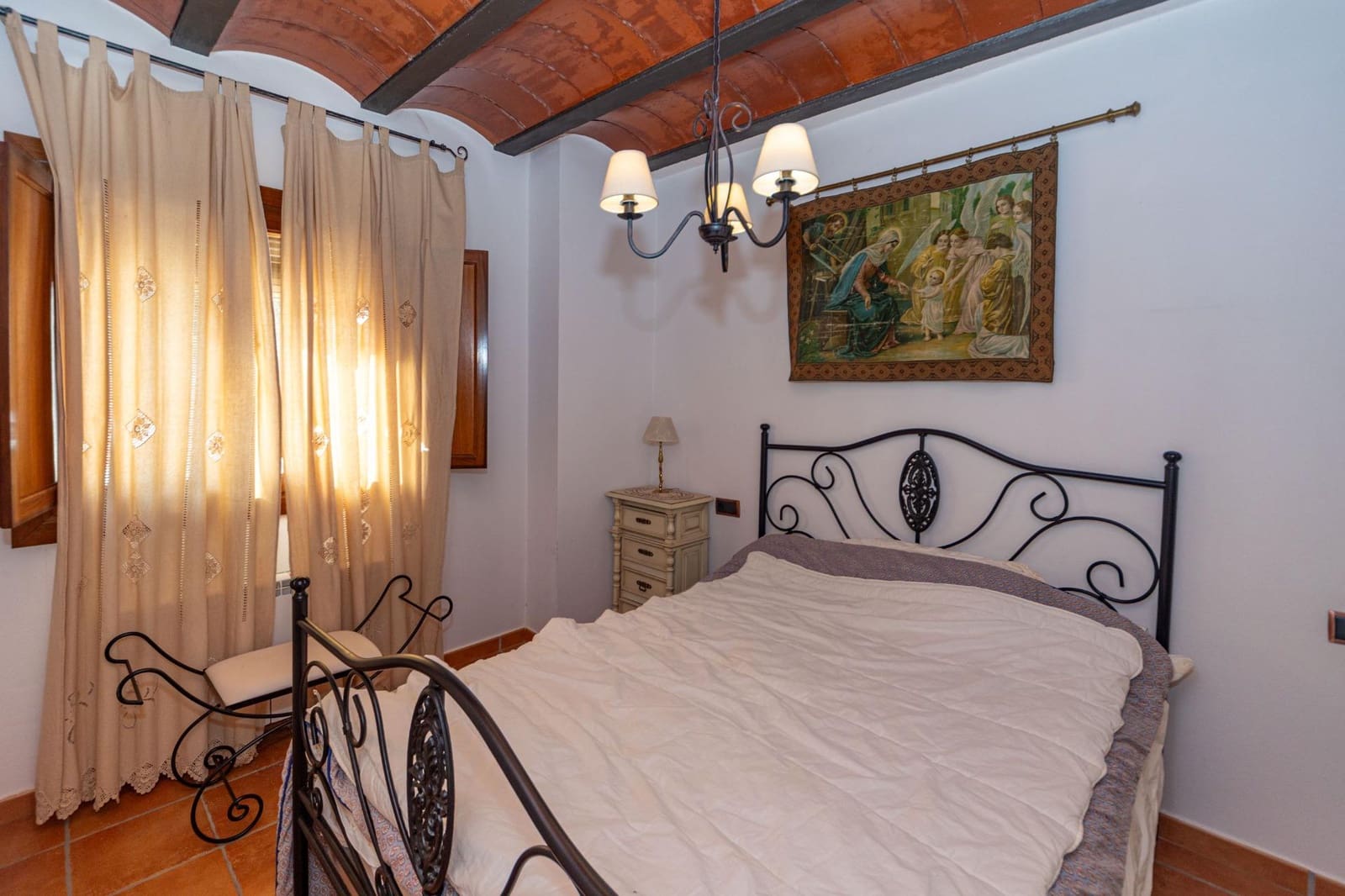 5 bedroom Townhouse for sale in Gor - € 160,000 (Ref: 9797149)