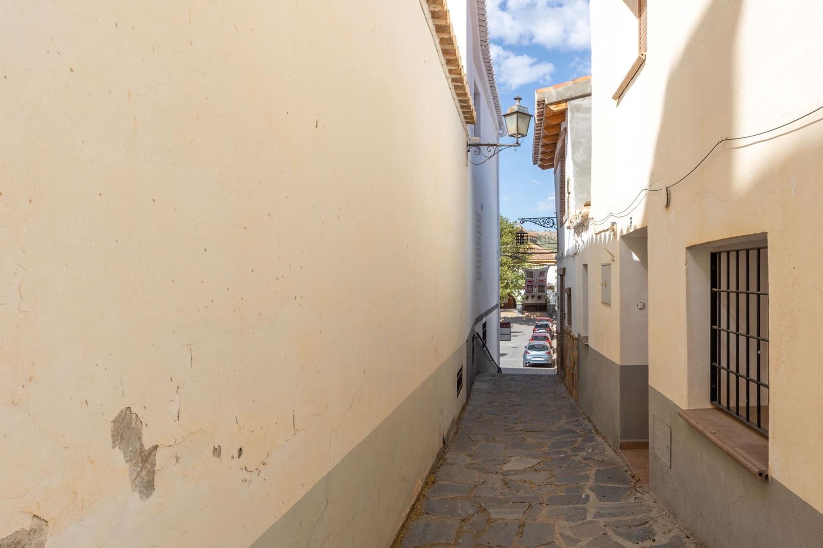 5 bedroom Townhouse for sale in Gor - € 160,000 (Ref: 9797149)