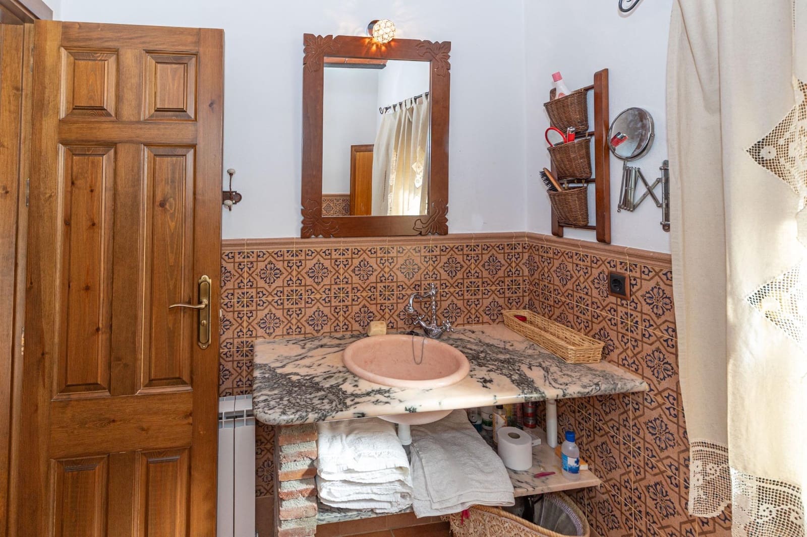 5 bedroom Townhouse for sale in Gor - € 160,000 (Ref: 9797149)