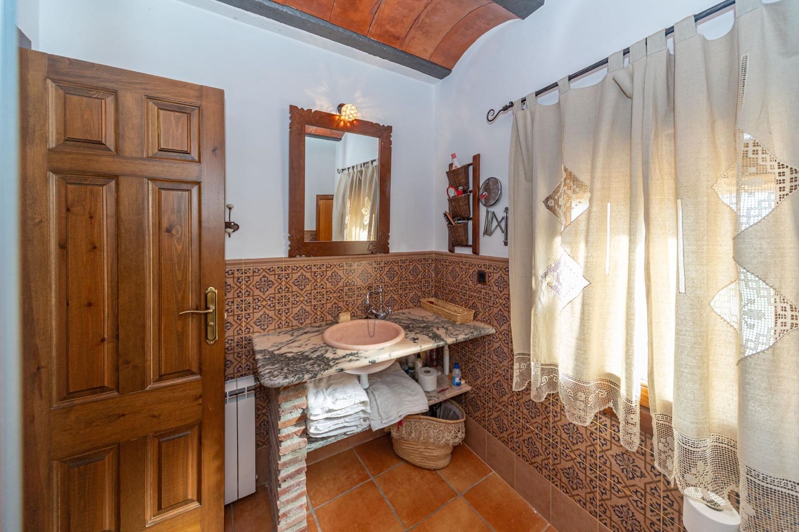 5 bedroom Townhouse for sale in Gor - € 160,000 (Ref: 9797149)