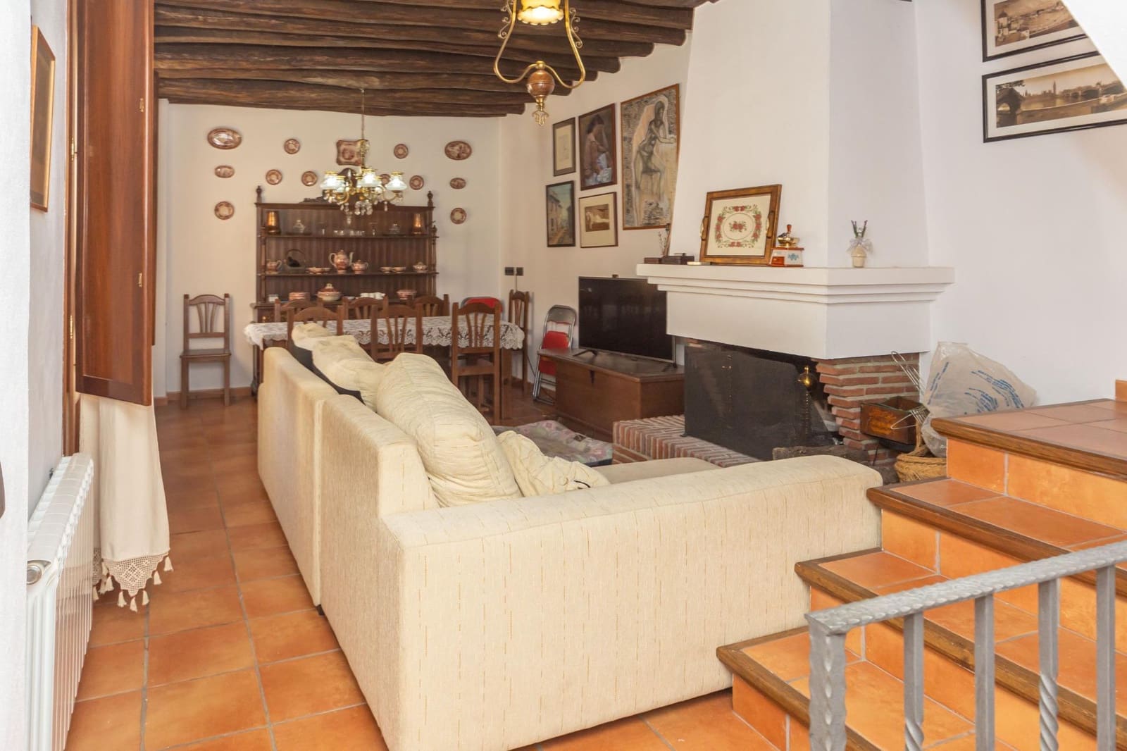 5 bedroom Townhouse for sale in Gor - € 160,000 (Ref: 9797149)