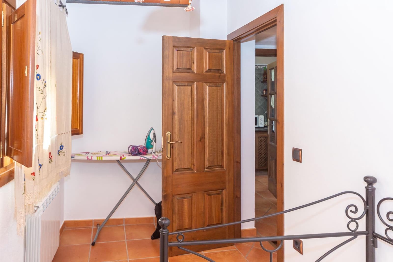 5 bedroom Townhouse for sale in Gor - € 160,000 (Ref: 9797149)