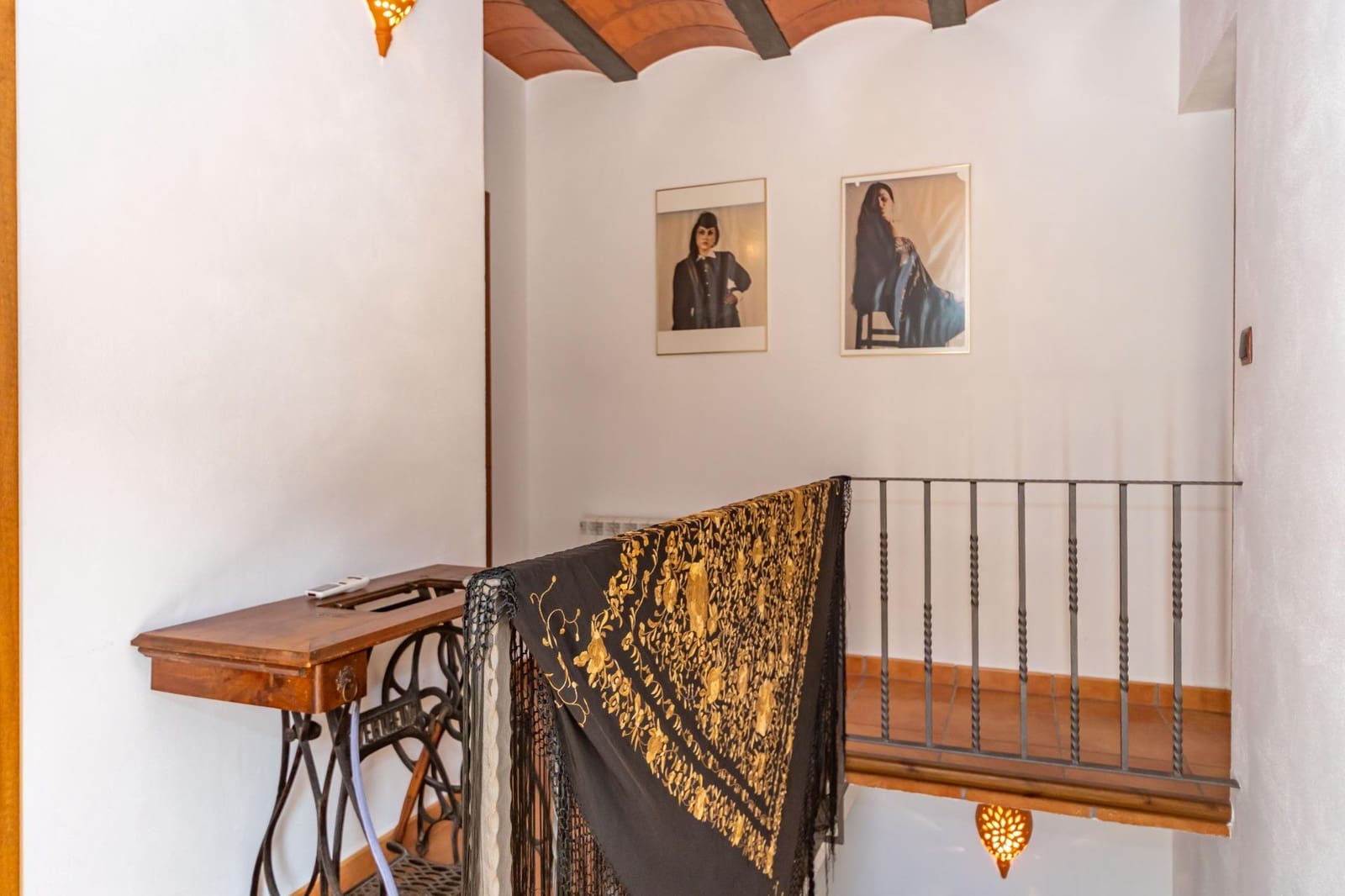 5 bedroom Townhouse for sale in Gor - € 160,000 (Ref: 9797149)