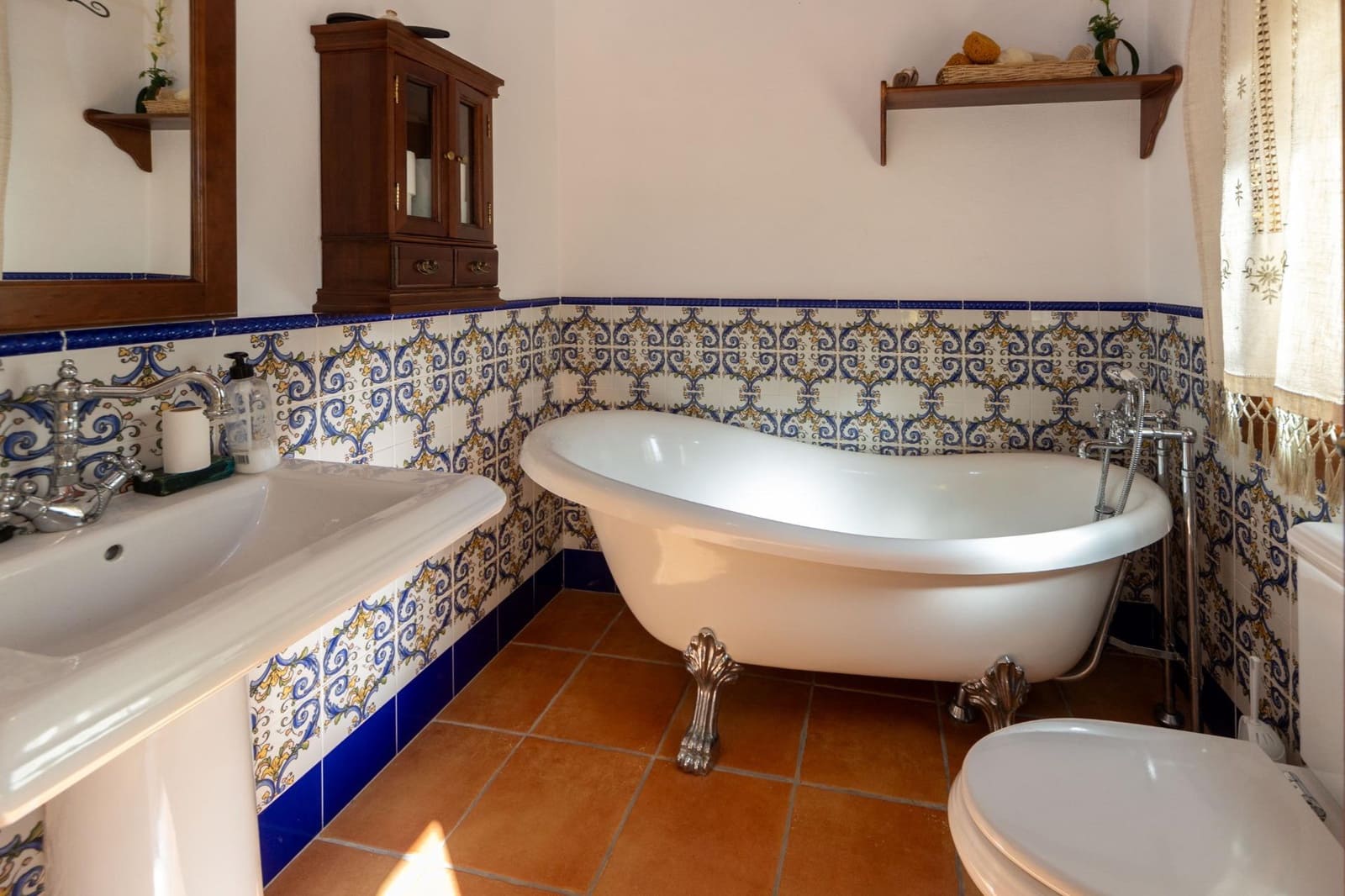 5 bedroom Townhouse for sale in Gor - € 160,000 (Ref: 9797149)