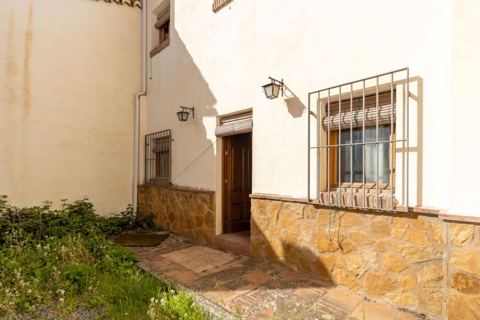 5 bedroom Townhouse for sale in Gor - € 160,000 (Ref: 9797149)