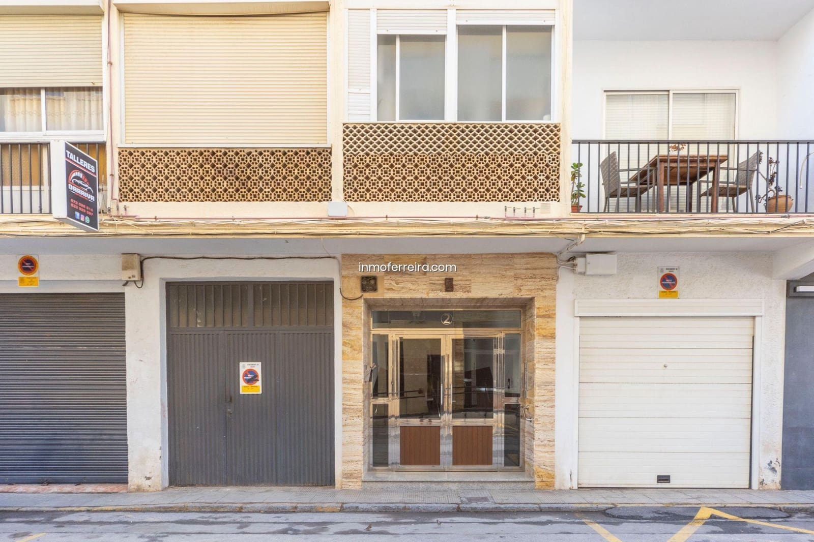 3 bedroom Flat for sale in Guadix - € 95,000 (Ref: 9820548)