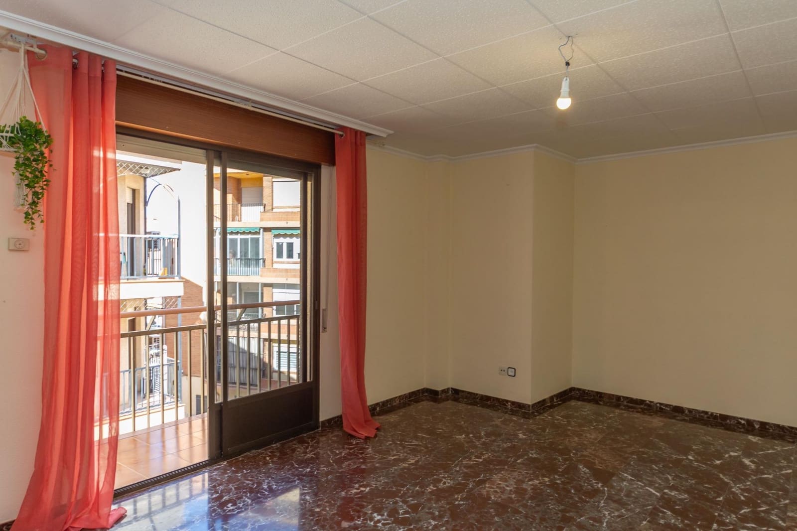 4 bedroom Flat for sale in Guadix - € 115,000 (Ref: 9820549)