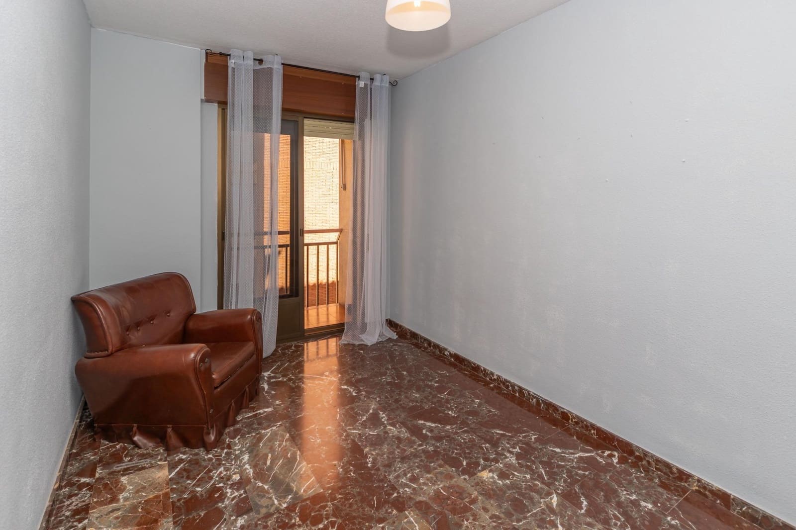 4 bedroom Flat for sale in Guadix - € 115,000 (Ref: 9820549)