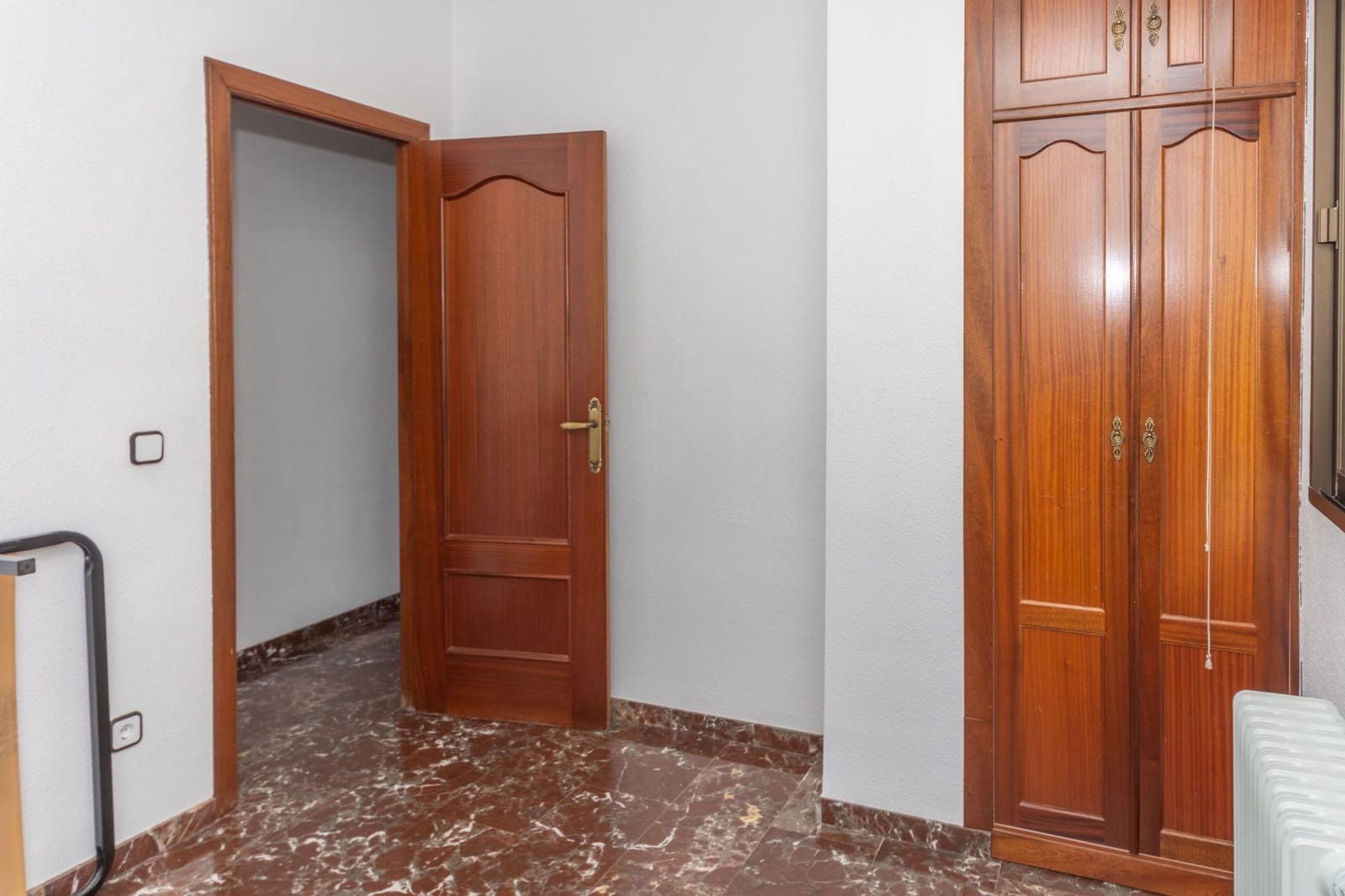 4 bedroom Flat for sale in Guadix - € 115,000 (Ref: 9820549)