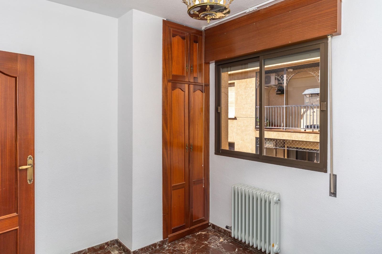 4 bedroom Flat for sale in Guadix - € 115,000 (Ref: 9820549)
