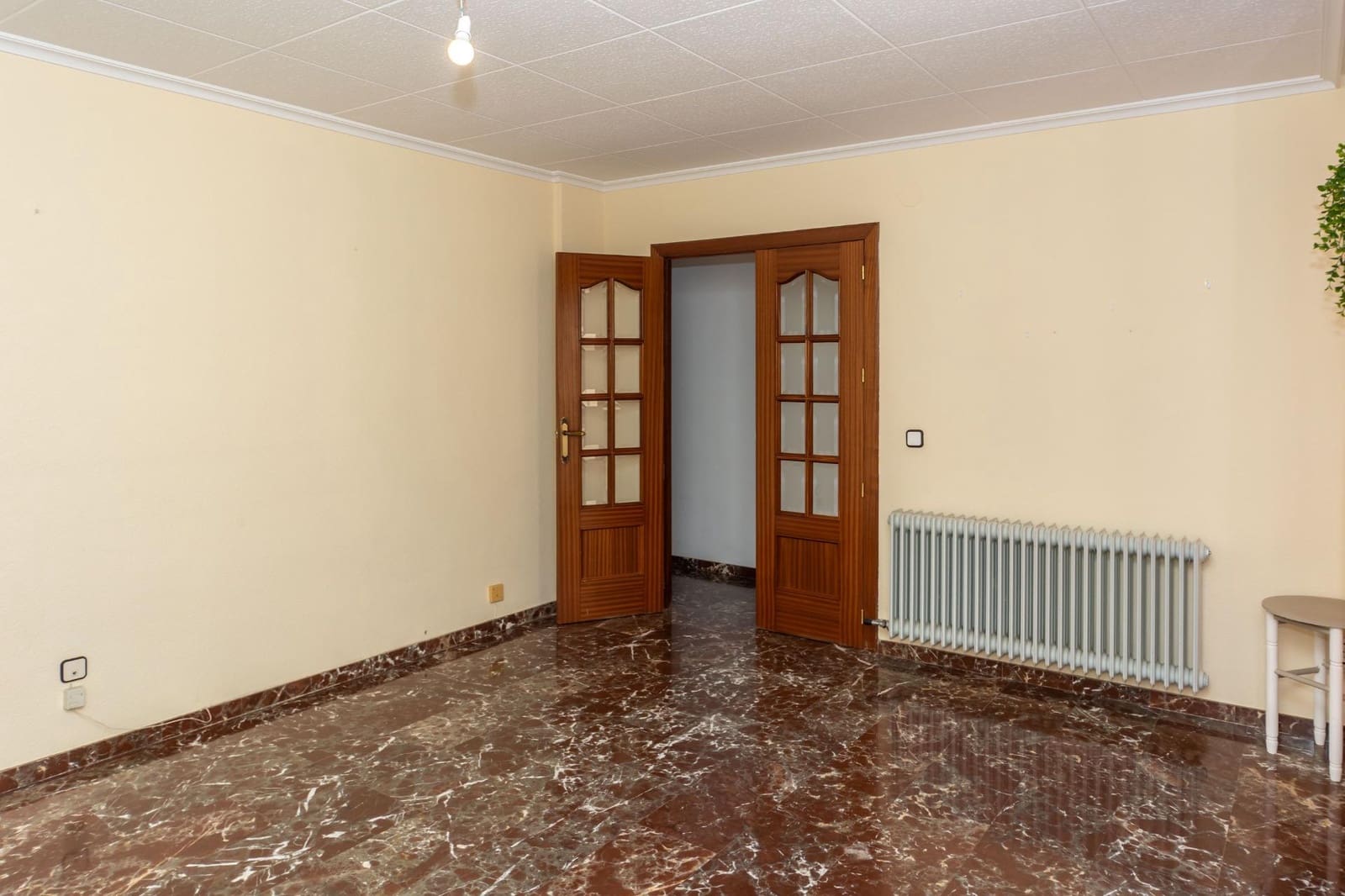 4 bedroom Flat for sale in Guadix - € 115,000 (Ref: 9820549)