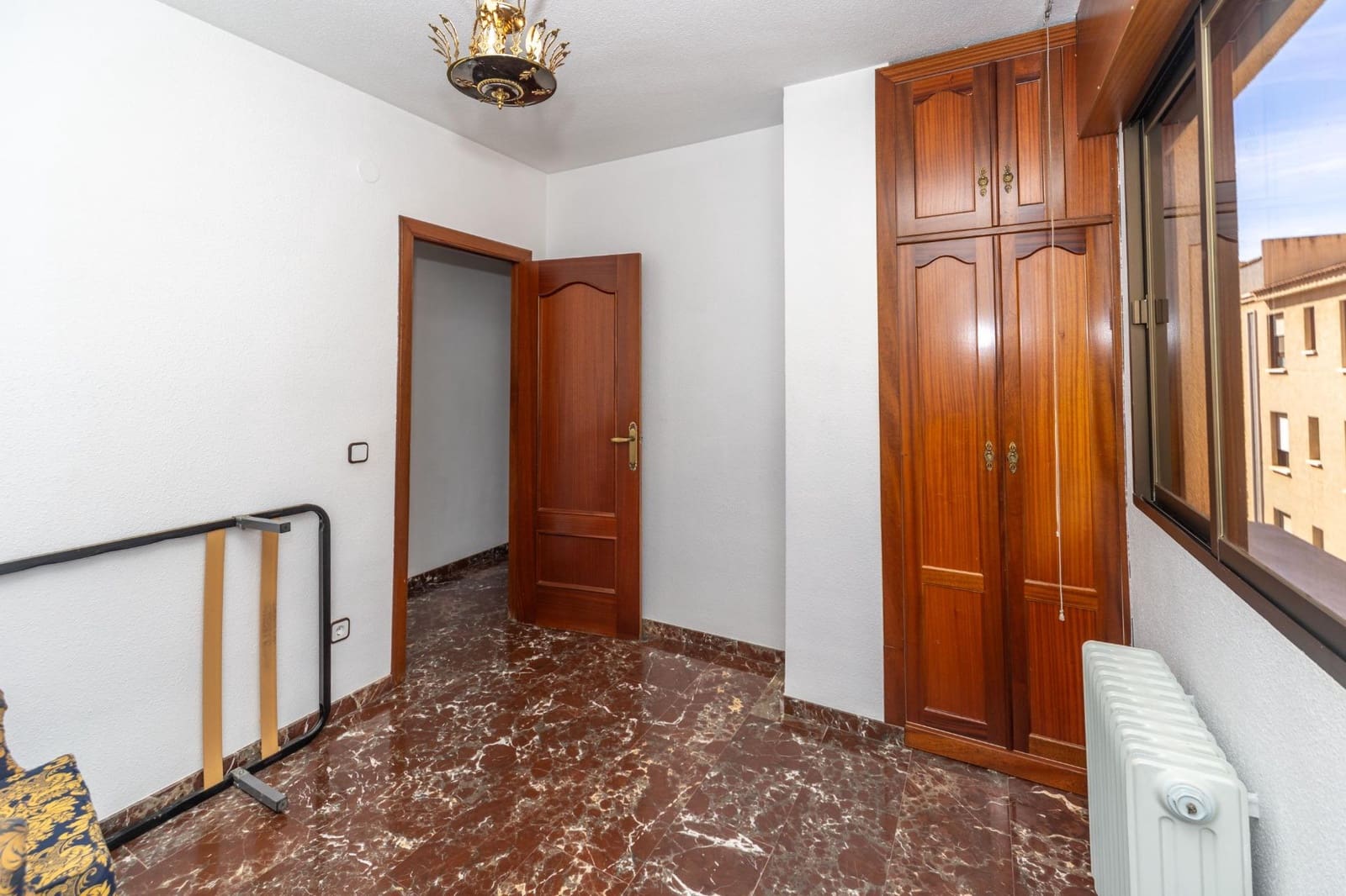 4 bedroom Flat for sale in Guadix - € 115,000 (Ref: 9820549)