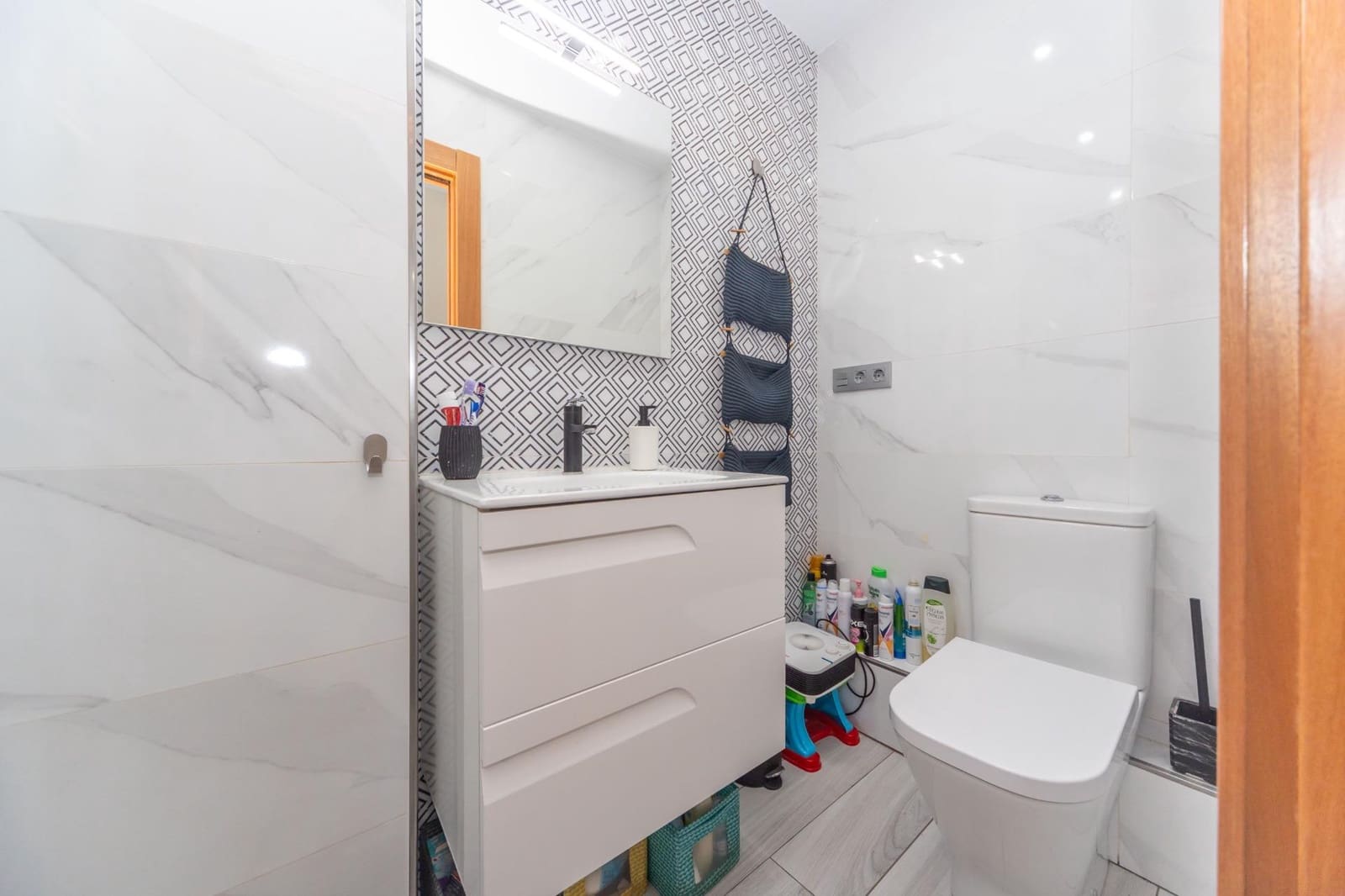 3 bedroom Flat for sale in Guadix - € 130,000 (Ref: 9820550)