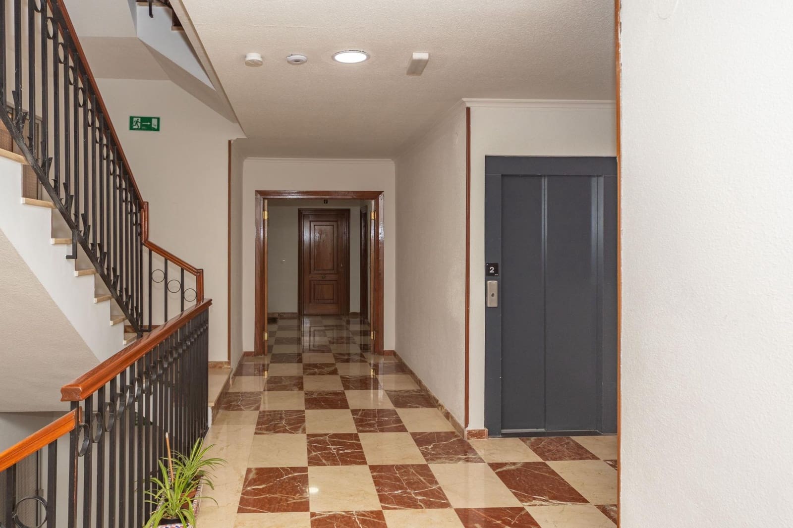 3 bedroom Flat for sale in Guadix - € 130,000 (Ref: 9820550)