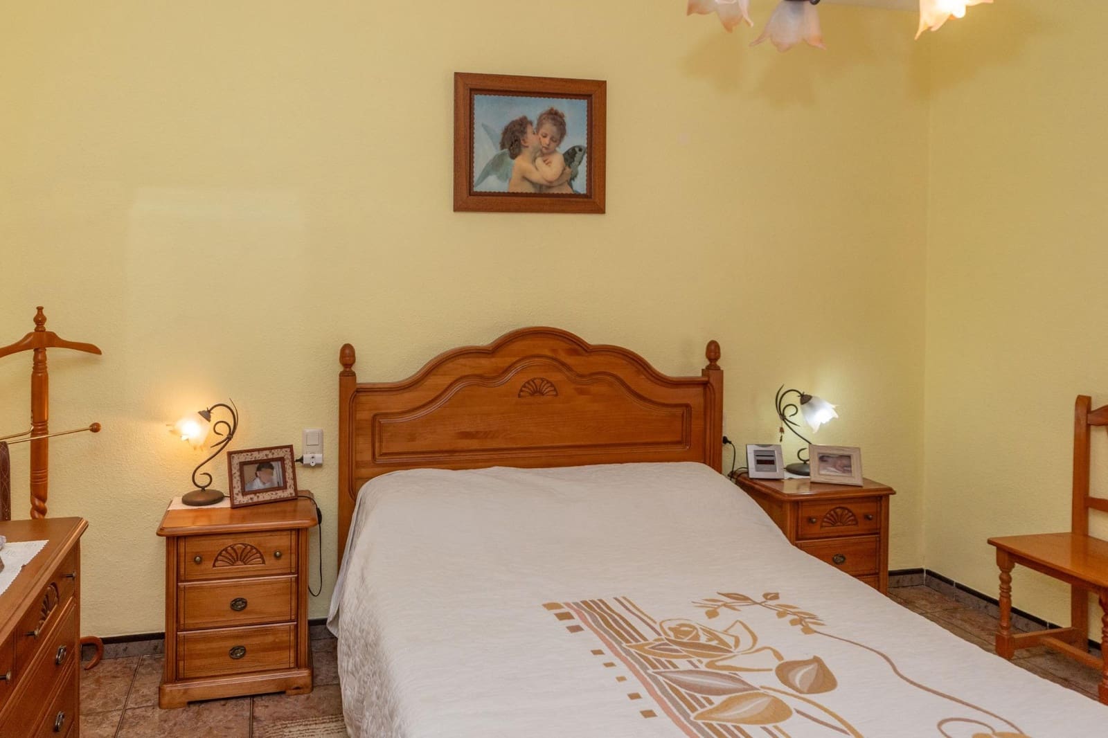 3 bedroom Flat for sale in Guadix - € 74,000 (Ref: 9825283)