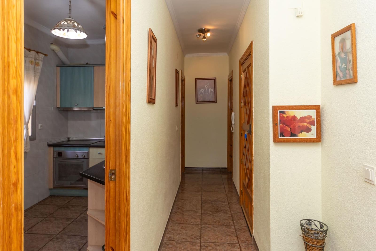 3 bedroom Flat for sale in Guadix - € 74,000 (Ref: 9825283)