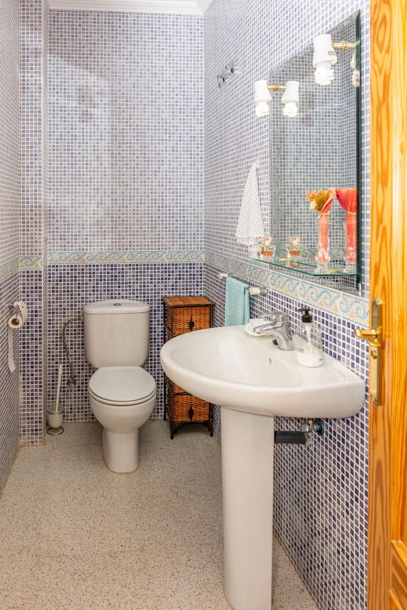 5 slaapkamer Huis te koop in Purullena met garage - € 210.000 (Ref: 9876482)